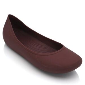 Crocs Women’s Burgundy Dark Cherry Brooklyn Square Toe Casual Flats Size 9